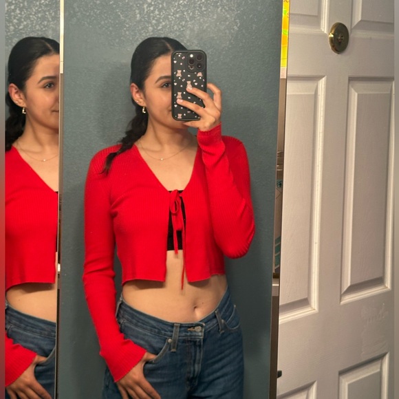 Garage Red cardigan - Picture 1 of 2